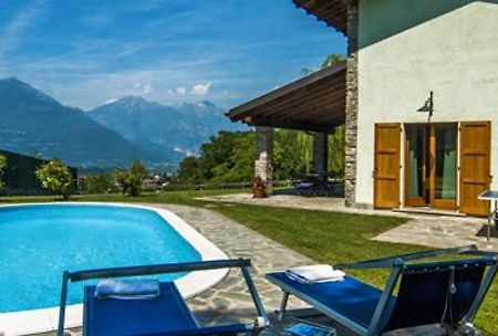 Villa Betulla Con Piscina Privata Sul Lago Di Como Colico Eksteriør bilde